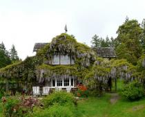 Farmhouse at the Old Douglas Farm Douglas Farm